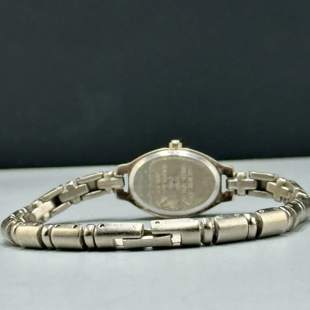 3/$30 Gloria Vanderbilt Watch Women Silver Tone Link Bracelet New Battery 7
